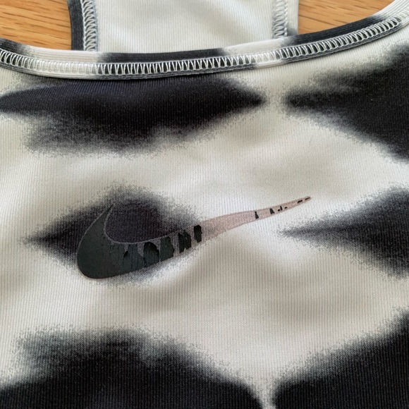 Black and white Nike Pro Sports Bra - Picture 3 of 5